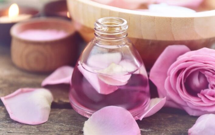 Lotion from rose pétales